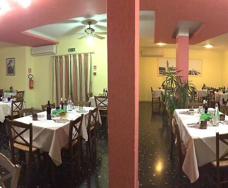 Appartamento Каорле Экстерьер фото
