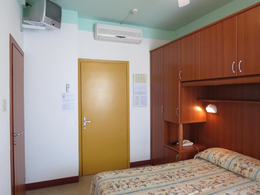 Appartamento Каорле Номер фото