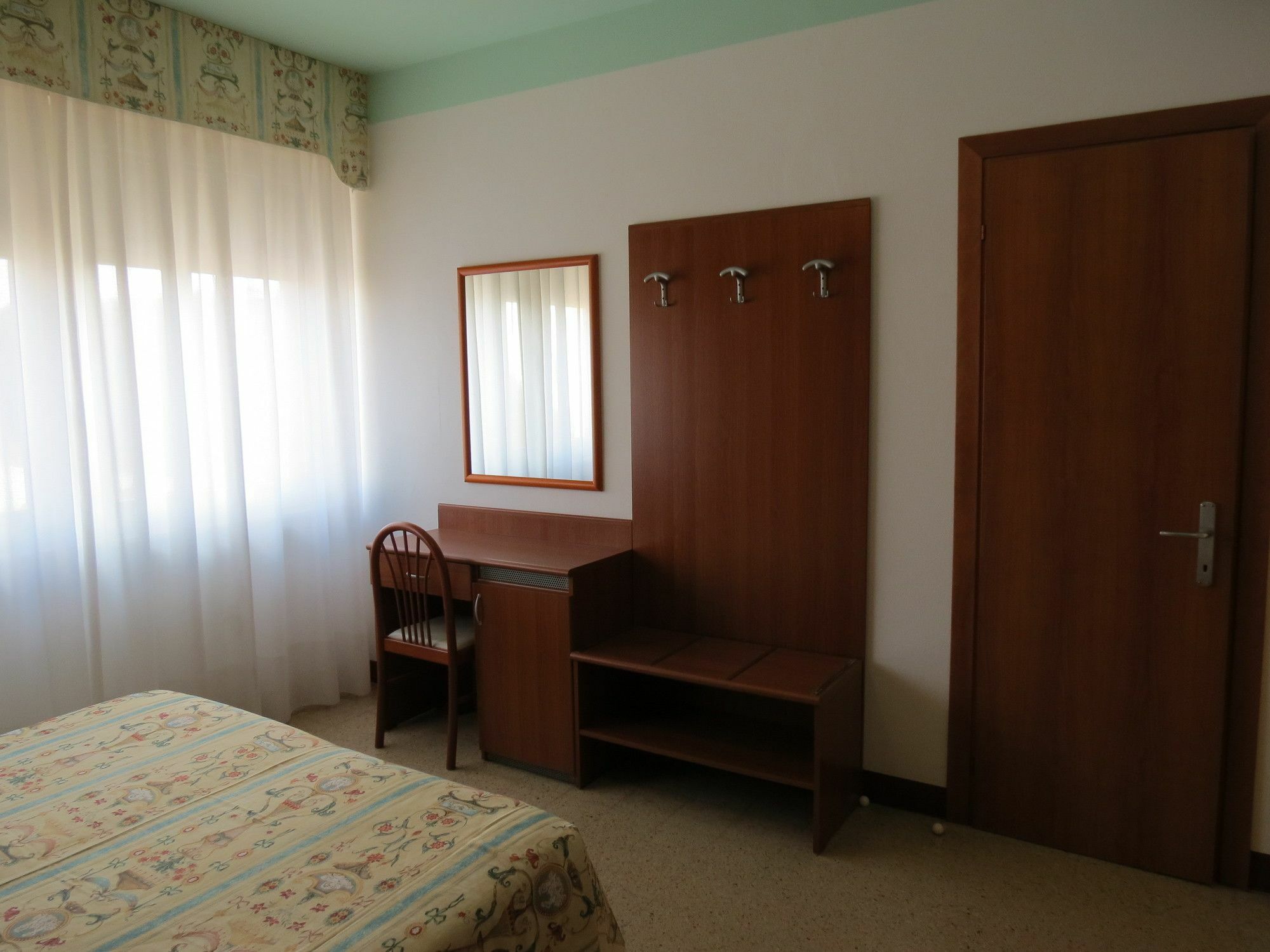 Appartamento Каорле Экстерьер фото