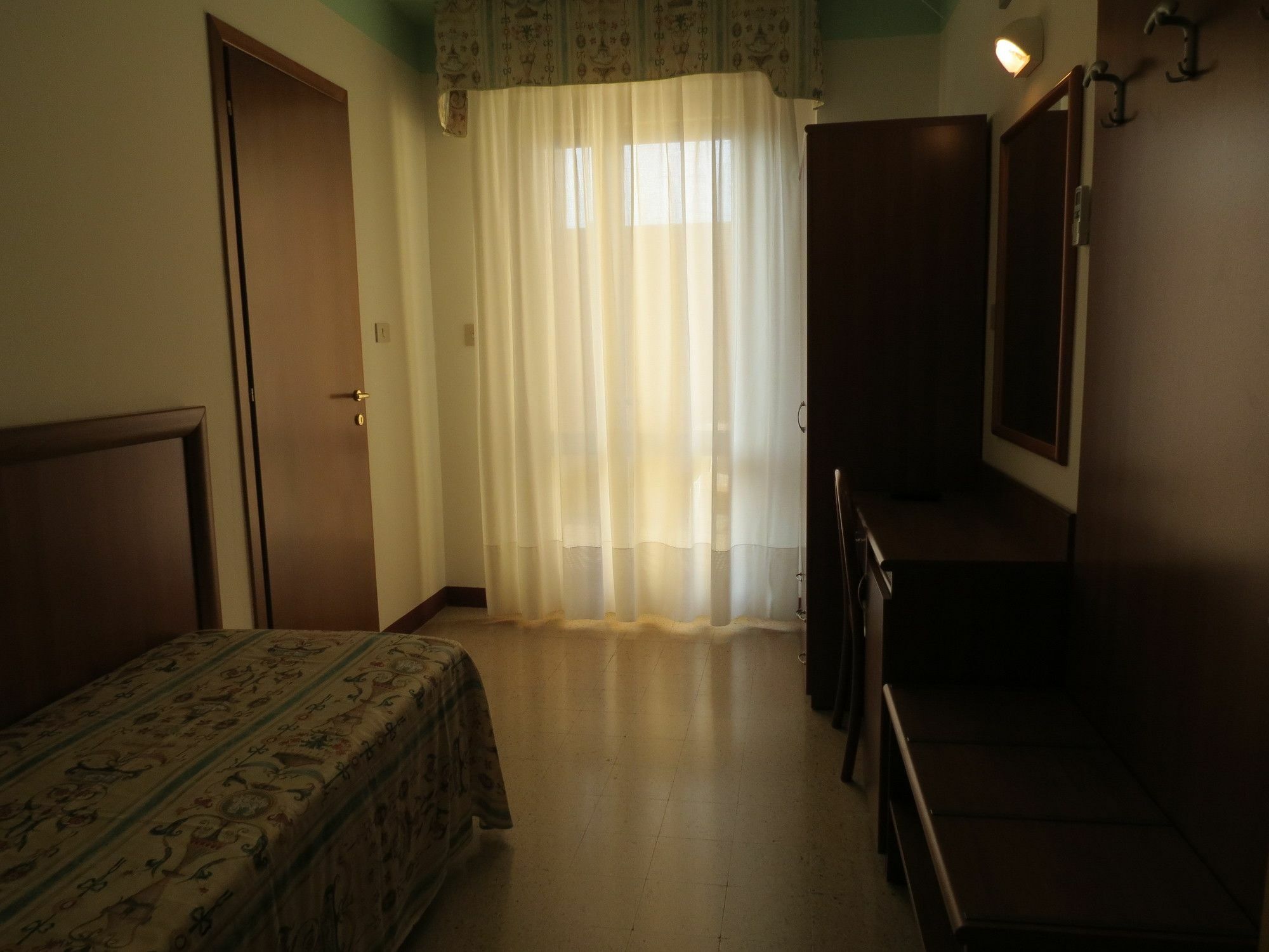 Appartamento Каорле Экстерьер фото