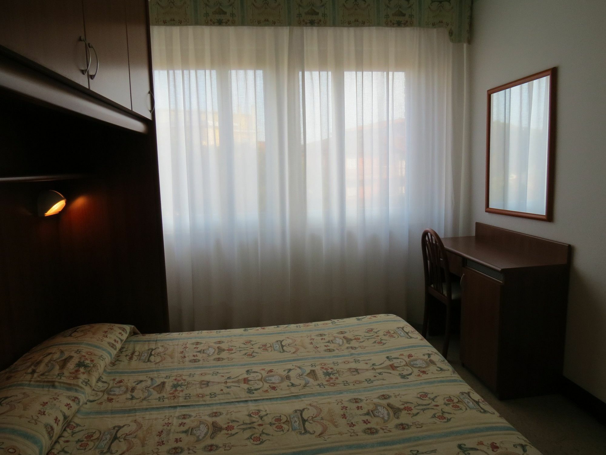 Appartamento Каорле Экстерьер фото